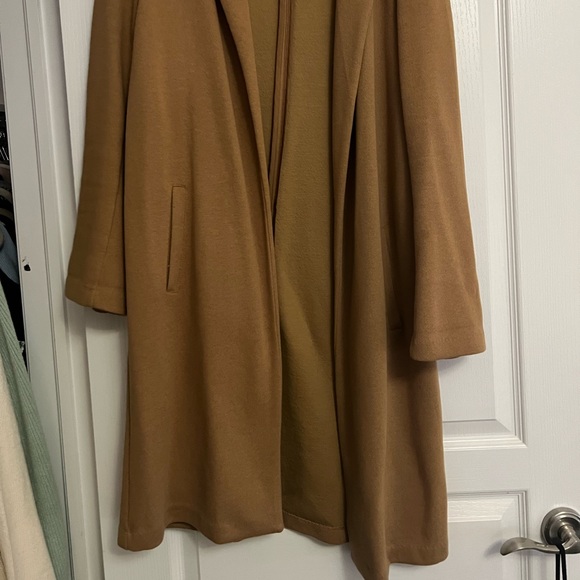 Women’s Forever 21 Long Brown Light Coat - Picture 2 of 3